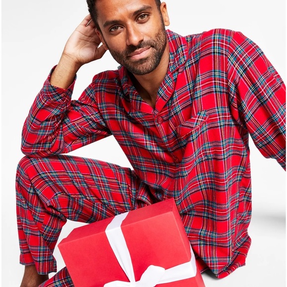 Men’s Plaid Flannel Pajamas - Picture 3 of 6